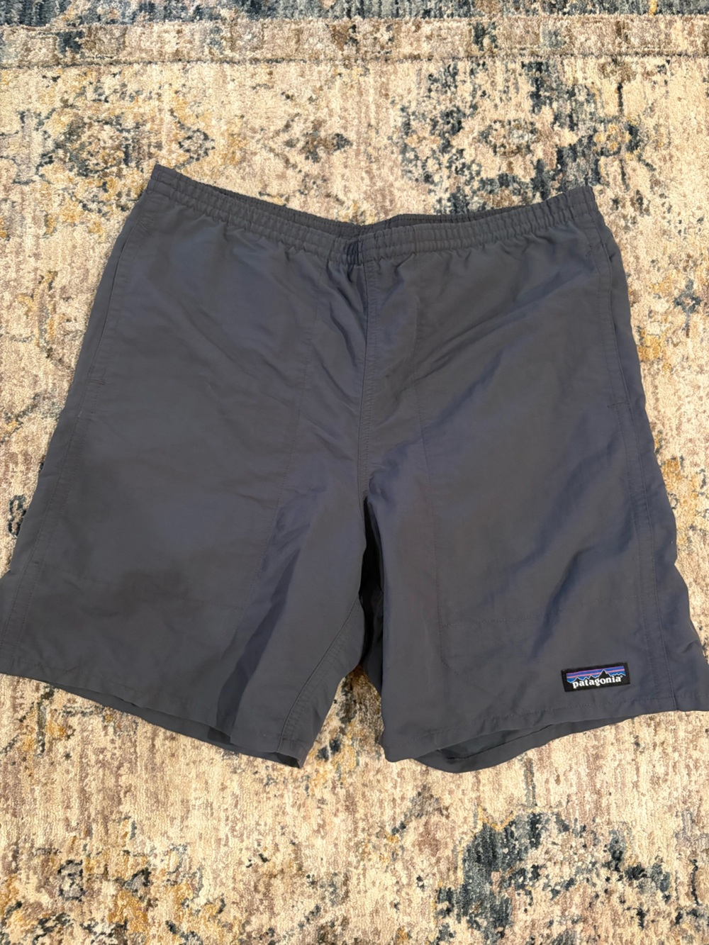 Patagonia Men's Baggies Dark Gray Athletic Shorts size XS